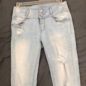 Charlotte Russe refuge destroyed skinny jeans